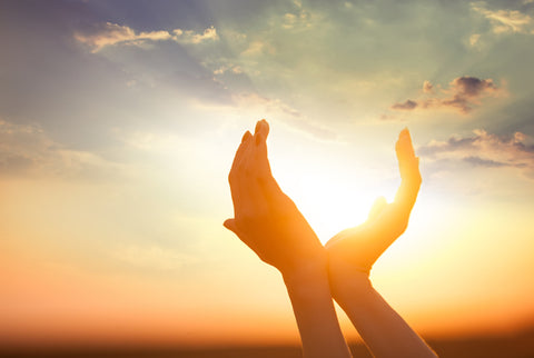 Shining a Light on Key Benefits of Soaking in some Sunshine